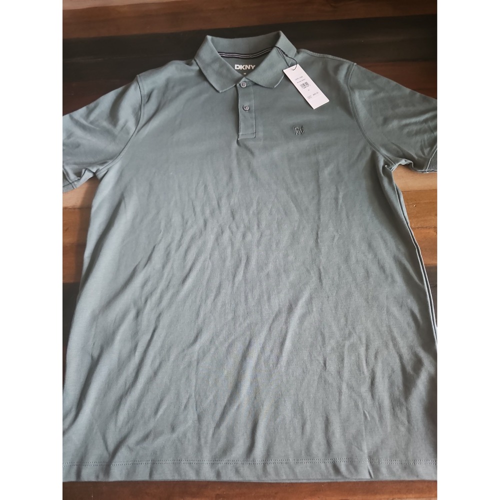 DKNY Men's Polo Shirt Medium Balsam Green Short Sleeve Logo NWT MSRP $69.50  081